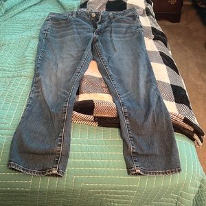 American Eagle Capris